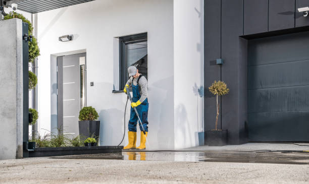Best Parking Lot and Garage Cleaning  in Tonganoxie, KS